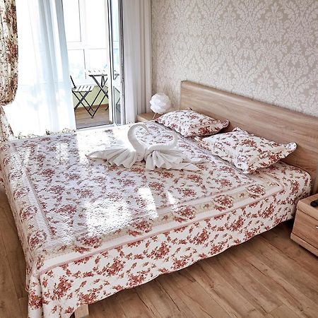 City Center Lux Family Apartment Vinnytsia Exterior photo